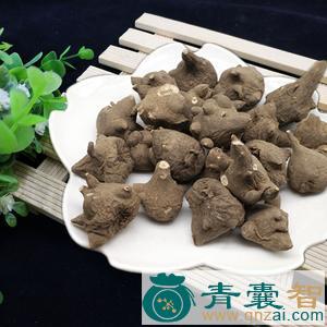 中药材乌喙图片