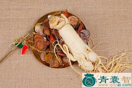 中药材人参归图片