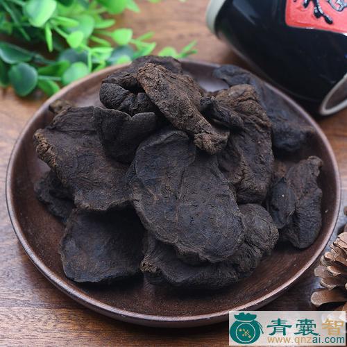 中药材制何首乌图片