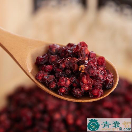 中药材华中五味子图片