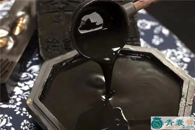中药材古城墨图片