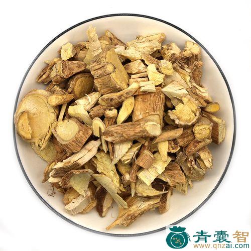 中药材夜里串图片