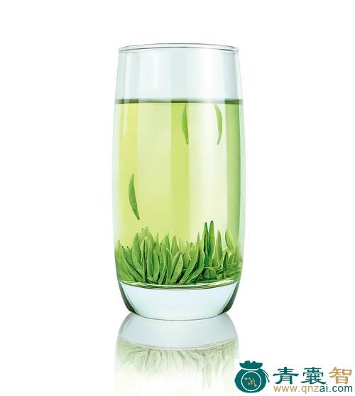 中药材大叶竹叶青图片