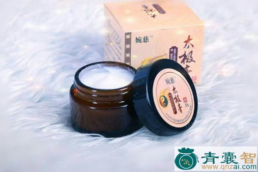中药材太极膏图片
