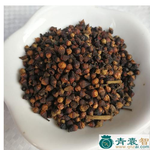 中药材打水水花图片