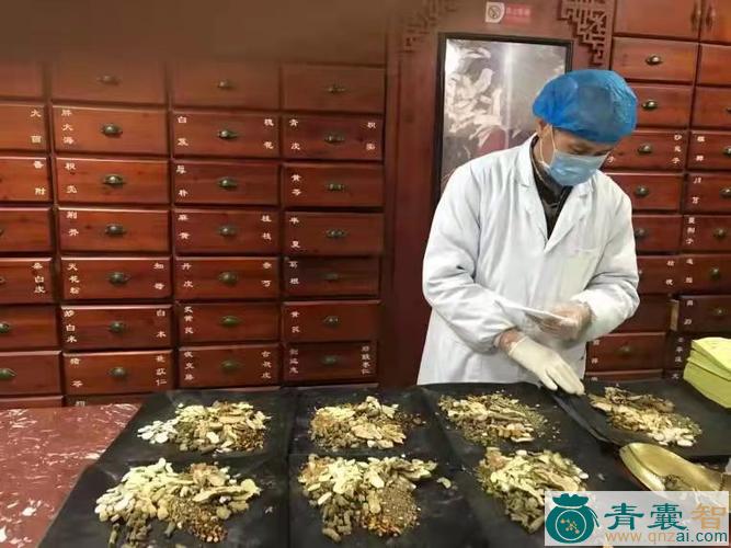 中药材接余图片