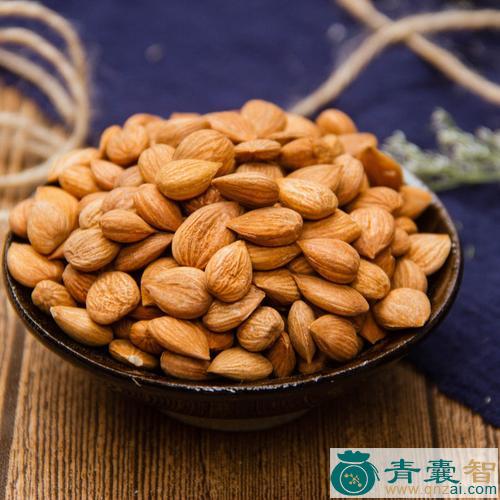 中药材桃子图片