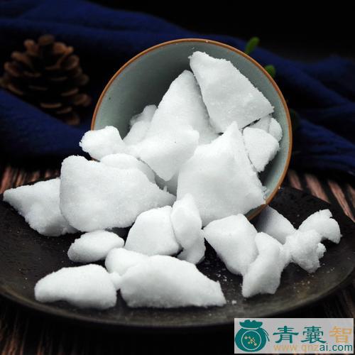 潮脑的性状性味归经以及功效用法和注意事项-青囊智