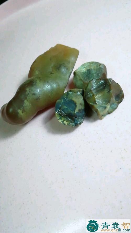 玛瑙的性状性味归经以及功效用法-青囊智