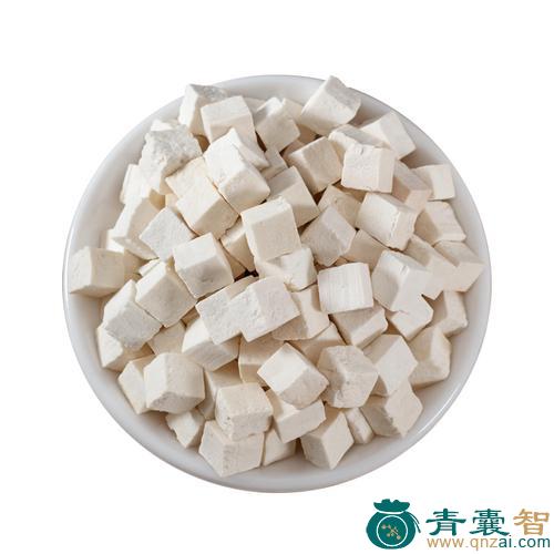 中药材茯灵图片
