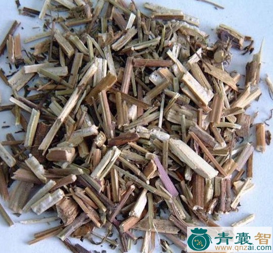 中药材荆芥根图片