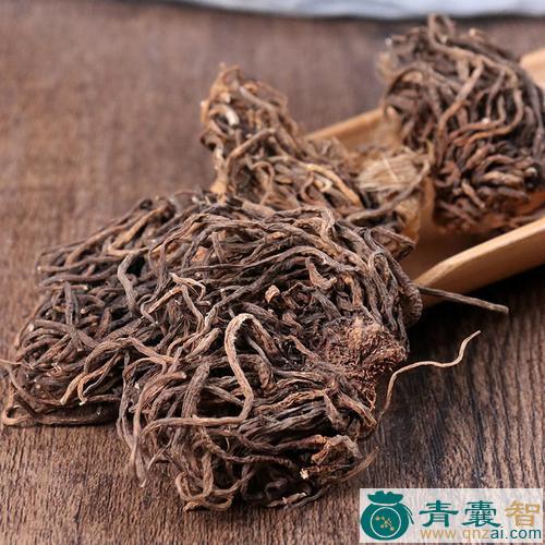 中药材葱白藜芦图片