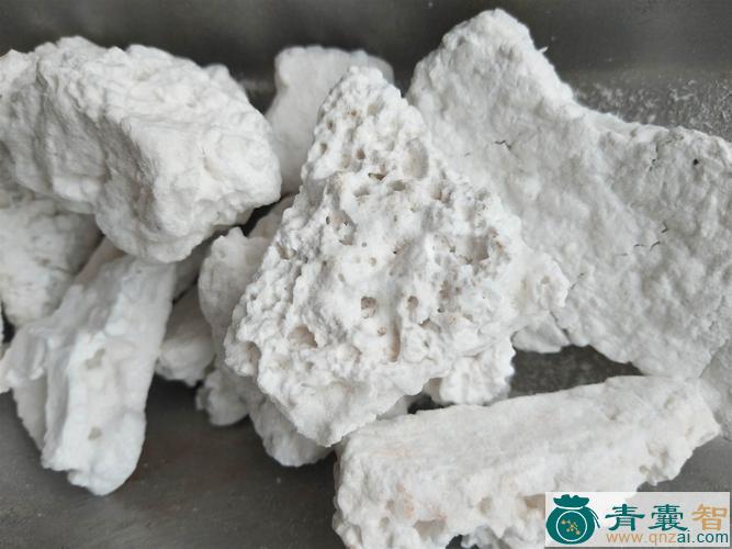 黄矾的性状性味归经以及功效用法和注意事项-青囊智