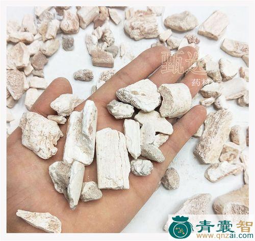 中药材龙骨七图片